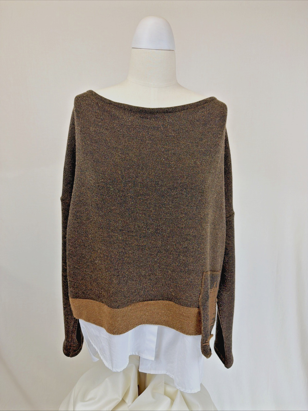 NWT Luukka 23K0110 Brown "Passion" High Low Hem Sweater #0692 Size XS/S